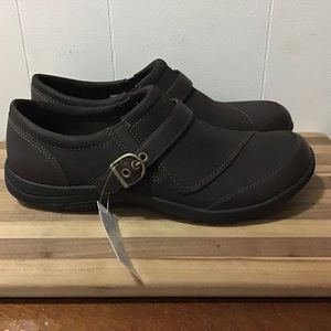 Merrell Dassie Stitch Buckle Clogs size: 10 NWT